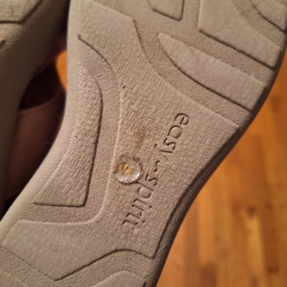 Easy Spirit Slip on Comfort Sandals Ladies 6M Carmel Brown Summer - Picture 3 of 3